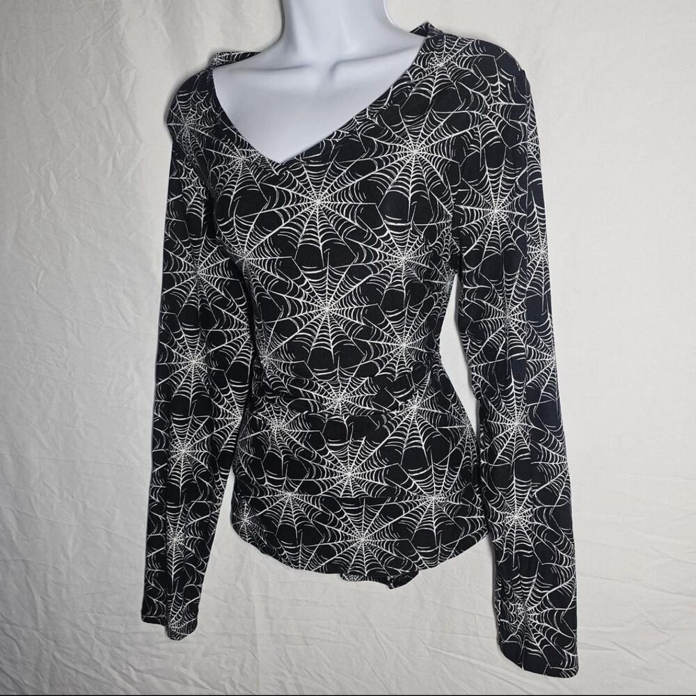 black white spiderweb halloween gothic v neck long sleeve